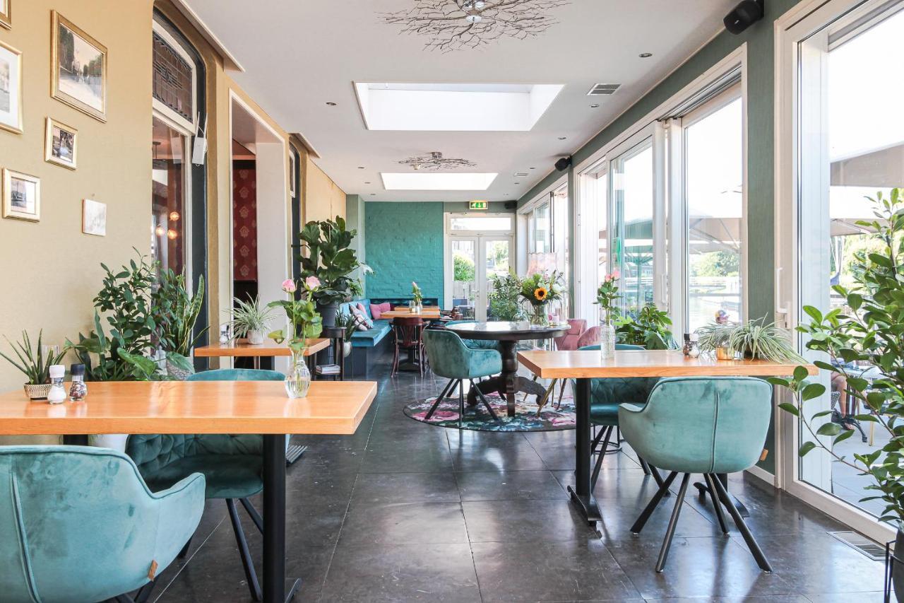 Hotel Restaurant Goerres Akkrum Exterior photo